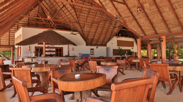 Fihalhohi Island Resort